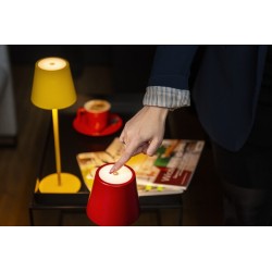 Stalinis šviestuvas INITA LED IP54 Y SMD 1,2W 3,7 DC 18650 ACCU 3000K 165lm Metalas, Aliuminio lydinys Geltona