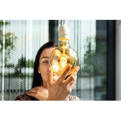 LED lemputė XLED G125 4W SW 1800K E27 230V 250lm 15000h Stiklas Šilta