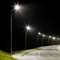 Gatvės šviestuvas maitinamas saulės energija Via 200W 2400lm 6000K