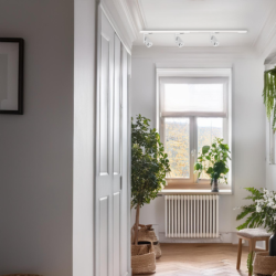 Į bėgelį montuojamas šviestuvas Timor 30W 2700/4000K BALTA 3 fazių