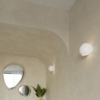 Lakuotas sieninis šviestuvas GLOBE baltas blizgesys 1xE27