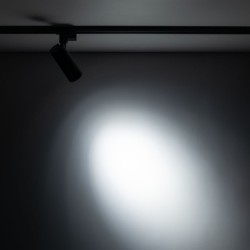 Bėginės sistemos TRACER 1-fazės šviestuvas 1xLED 10W 2700, 4000, 6000K (CCT keičiama) JUODA
