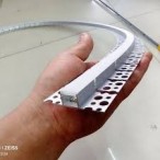 2 m užglaistomas lankstus aliuminio profilis su juodu dangteliu 52 x 15.5 mm