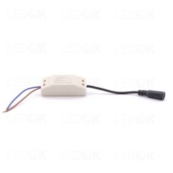 3W impulsinis srovės šaltinis (AC220V) DC3-14V 300mA