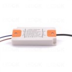 6W SLIM impulsinis srovės šaltinis (AC220V) DC12-26V 300mA