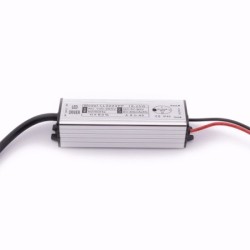 18-25W impulsinis srovės šaltinis (AC220V) DC3-14V 300mA