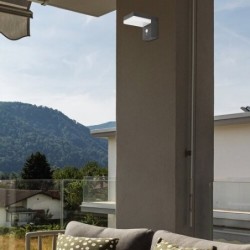 Saulės energija įkraunamas šviestuvas Zrebar LED 6W 4000K Neutrali balta (Juoda)