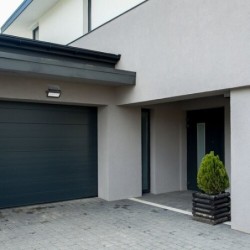 Sieninis lauko šviestuvas Tarcal LED 8W 3000, 4000, 6500K CCT keičiama balta spalva (juoda)