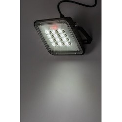 Saulės energija įkraunamas šviestuvas Melk LED 6.5W 3000, 4000, 6500K CCT keičiama balta spalva (juoda)
