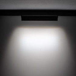Prožektorius magnetinei sistemai LVM FOCUS OUT LED 15W 4000K IP20 Juoda