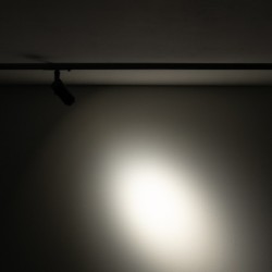 Prožektorius NANO-LVM SPOT ZOOM LED 15W 3000K IP20 Juoda