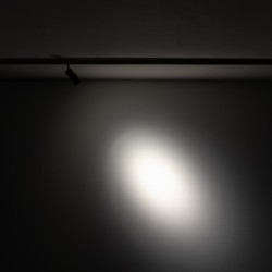 Bėginis prožektorius NANO-LVM SPOT ZOOM LED 5W 3000K IP20 Juoda