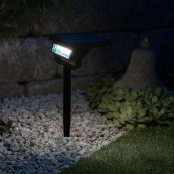 Juodas įsmeigiamas saulės LED šviestuvas Point 70lm 8000K IP44